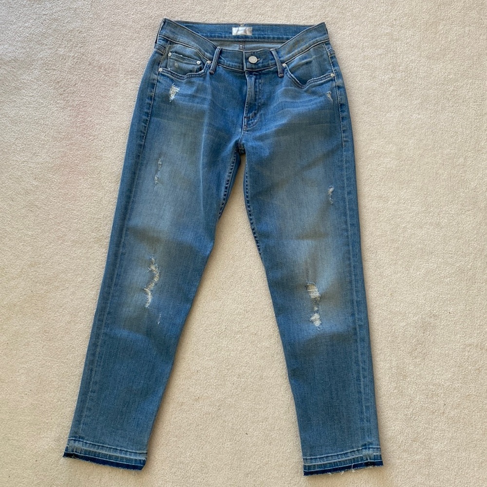 Like new MOTHER Undone Hem Dropout Cliffhanger crop denim jeans - Picture 2 of 16